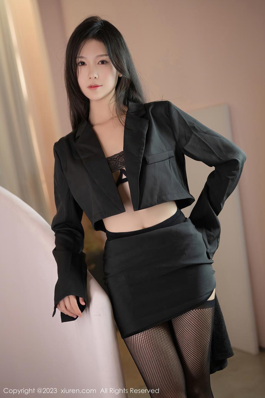 夏末迷情·都市欲望图鉴|秀人网2023.08.02 No.7175【45P限定特辑】