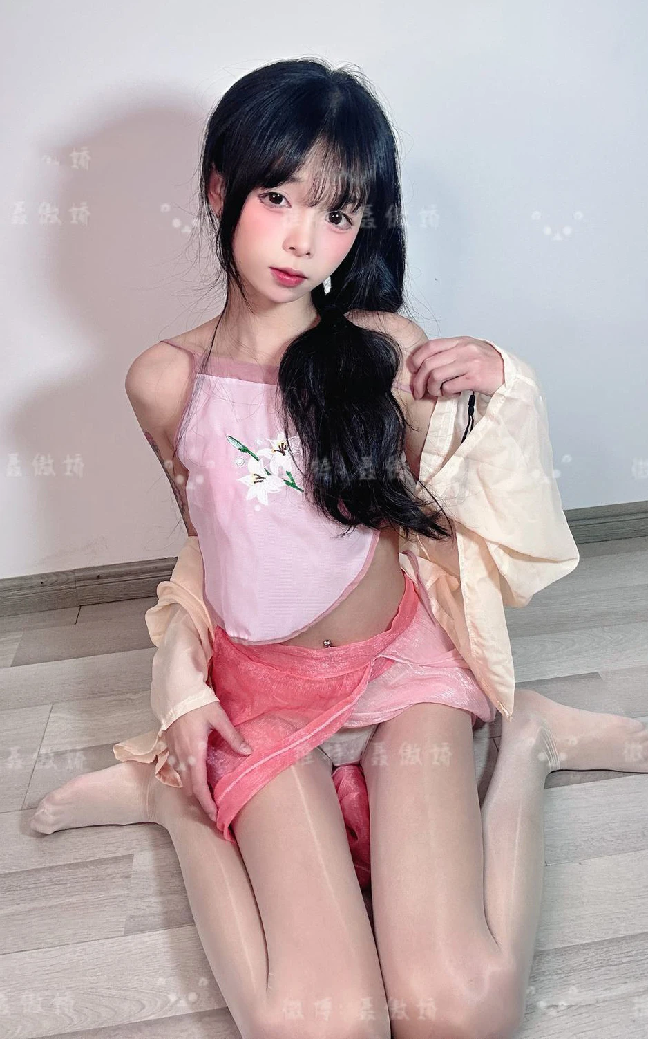 聂傲娇合集最新资源免费下载【3800+套图片+130V超清视频】