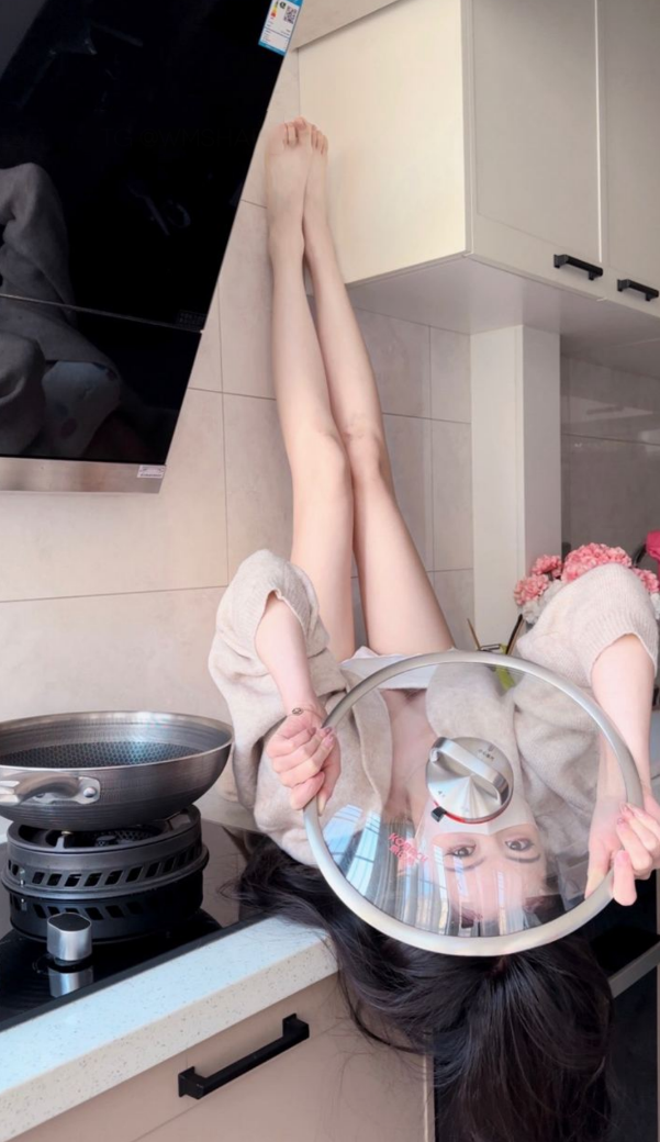 劉二萌合集最新资源免费下载【14套图片+471视频合集】