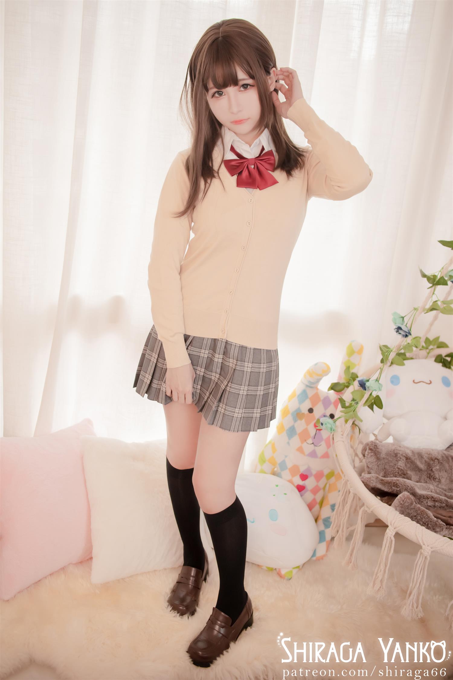 白神泱绝密珍藏合集免费下载【300P+9V超清福利限时解锁